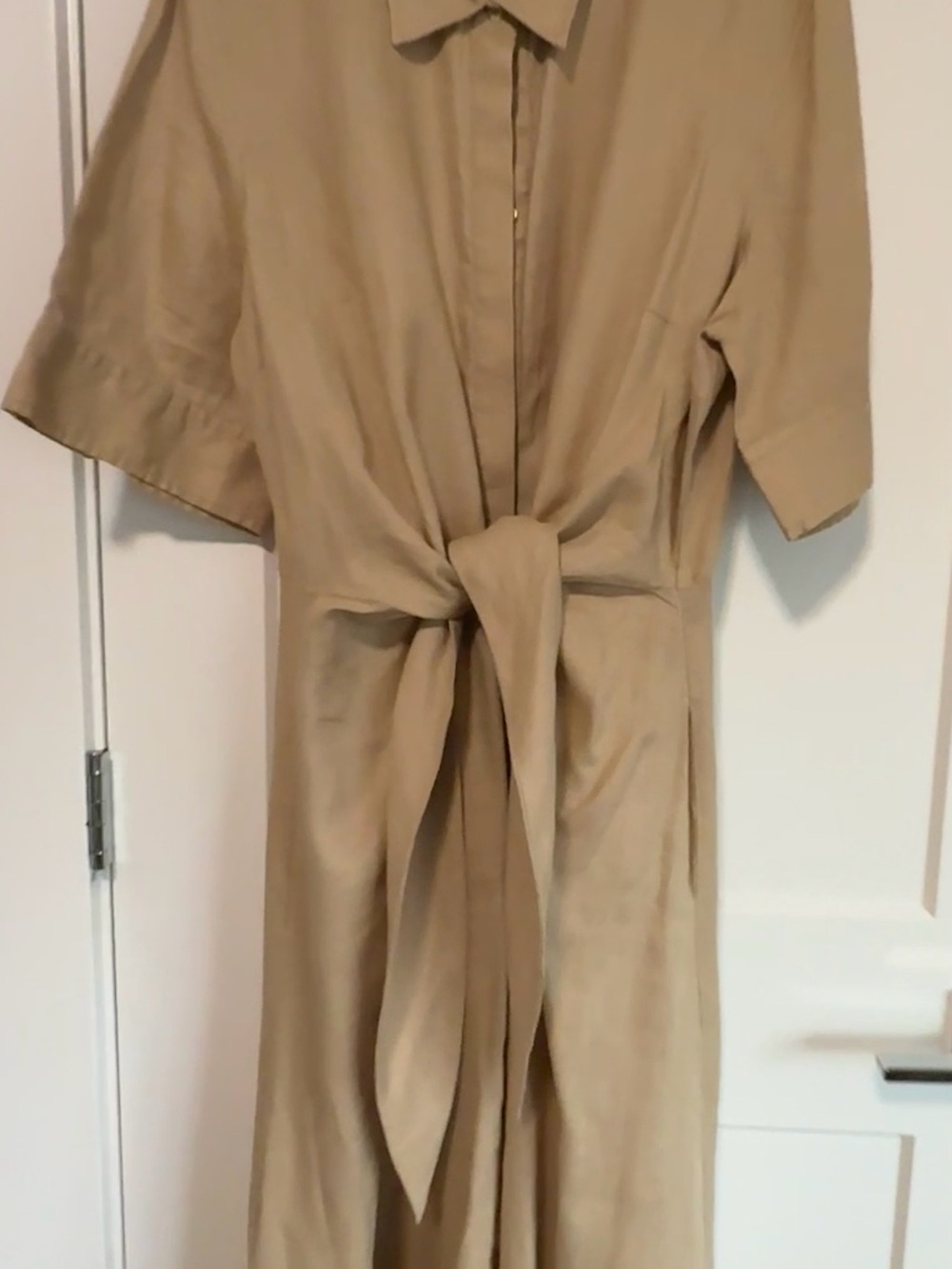 Lauren Ralph Lauren Tan Tie-Front Midi Shirt Dress - Picture 2 of 3